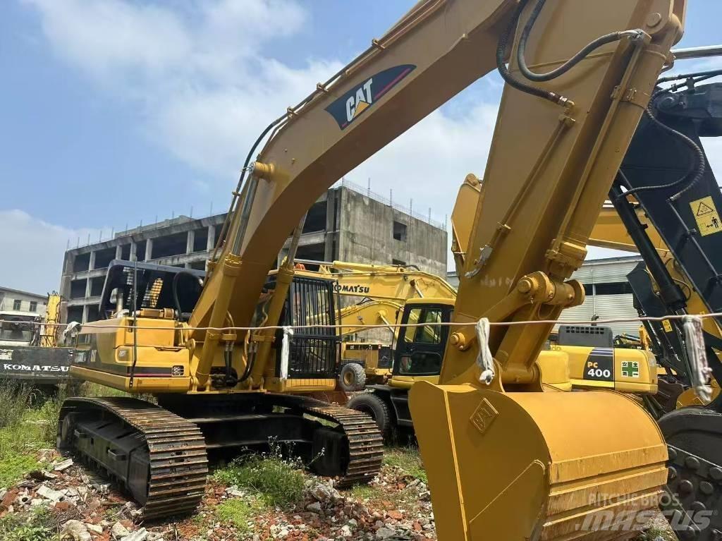 CAT 330 B L 大型油圧ショベル12t以上（パワーショベル・ユンボ）