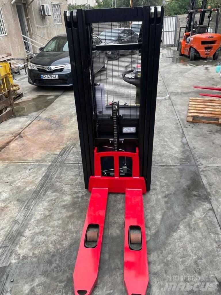 Hyster S 1.2 ウォーキンフォークリフト