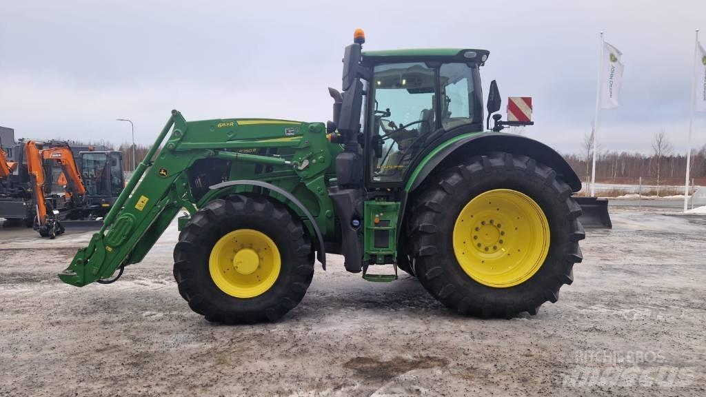 John Deere 6250 R トラクター
