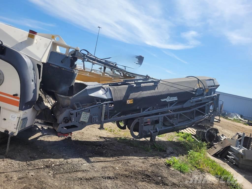 Wirtgen W 100 Fi アスファルトコールドミリングマシーン