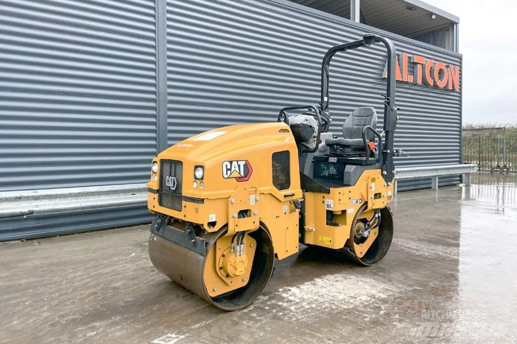 CAT CB2.5 GC タンデムローラ