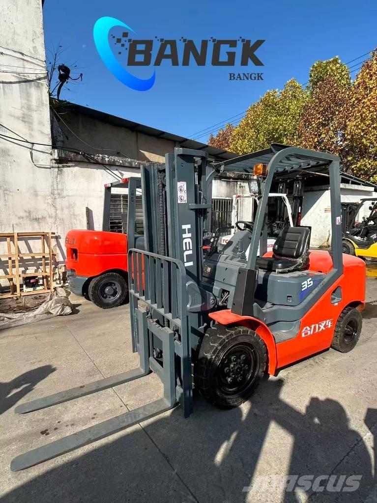 Heli CPCD 35 ディーゼル・軽油