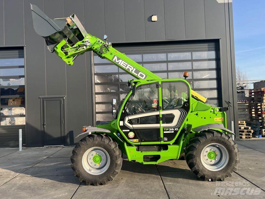 Merlo TF38.10 136 テレスコーピックハンドラー