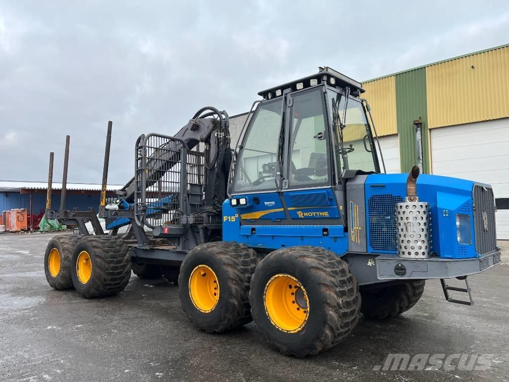 Rottne F15D フォワーダー