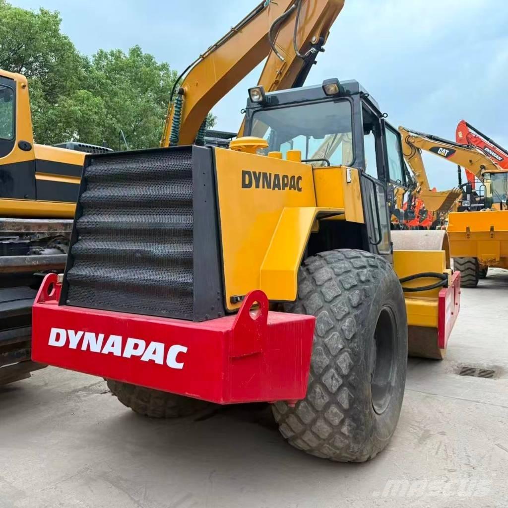 Dynapac CA 30 D 振動ローラ