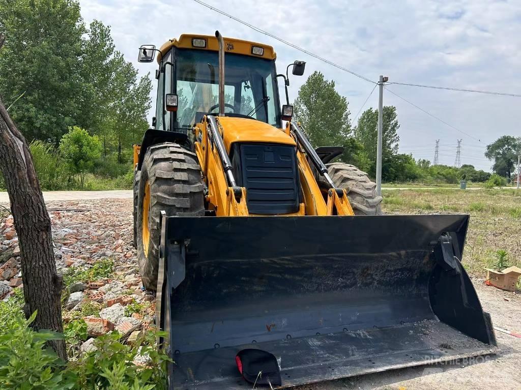 JCB 4 CX バックホーローダー