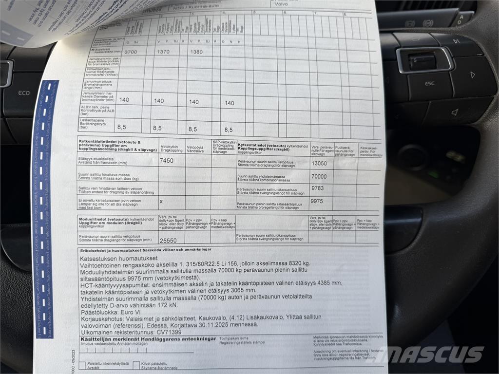 Volvo FMX 500 8X4 アームロール