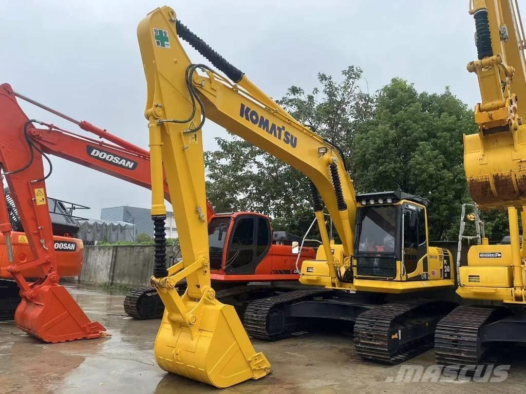 Komatsu PC 240 LC 大型油圧ショベル12t以上（パワーショベル・ユンボ）