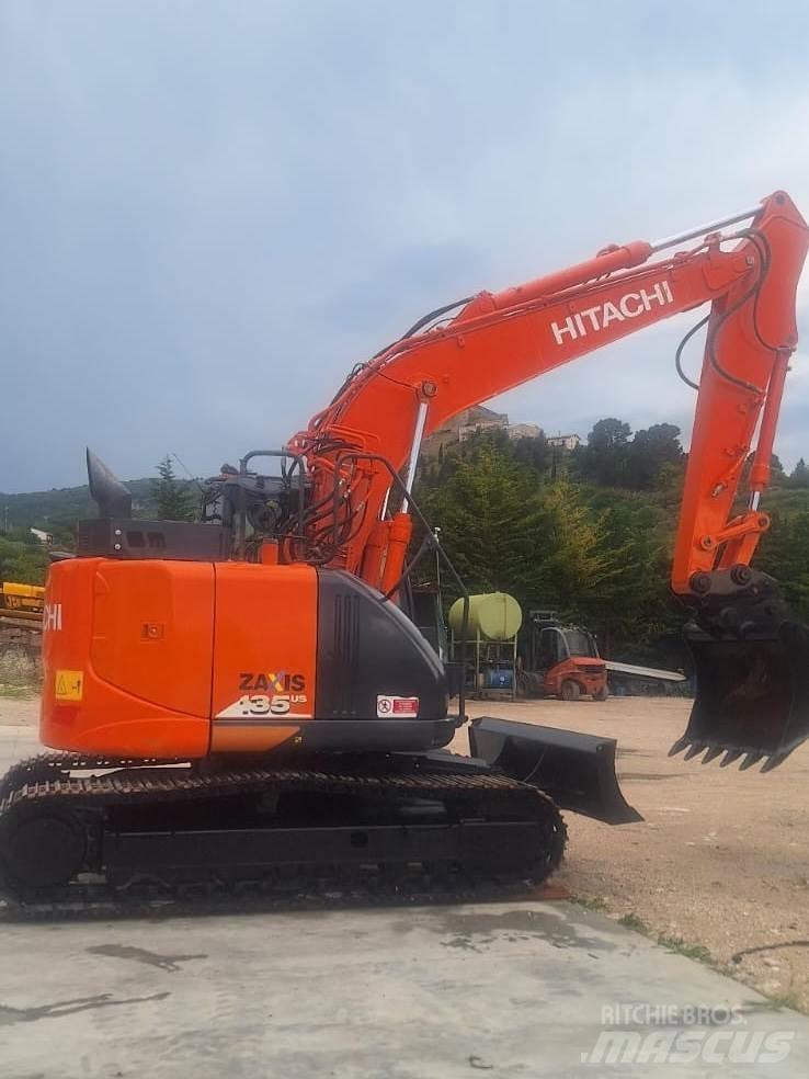 Hitachi ZX135US-6 特殊油圧ショベル