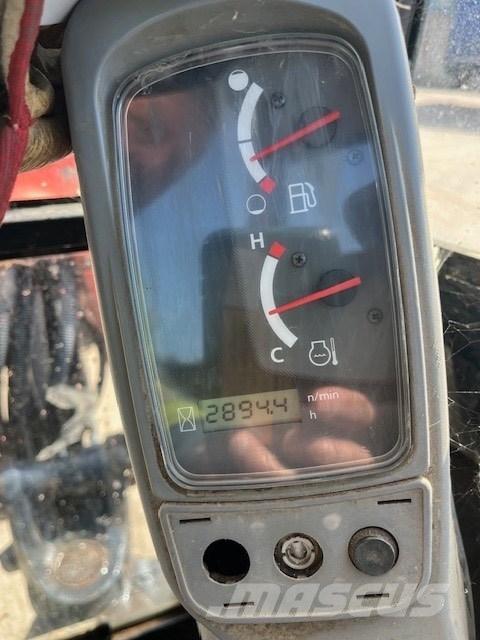 Kubota U 27-4 ミニ油圧ショベル 7t以下（ミニユンボ・ミニディガー）
