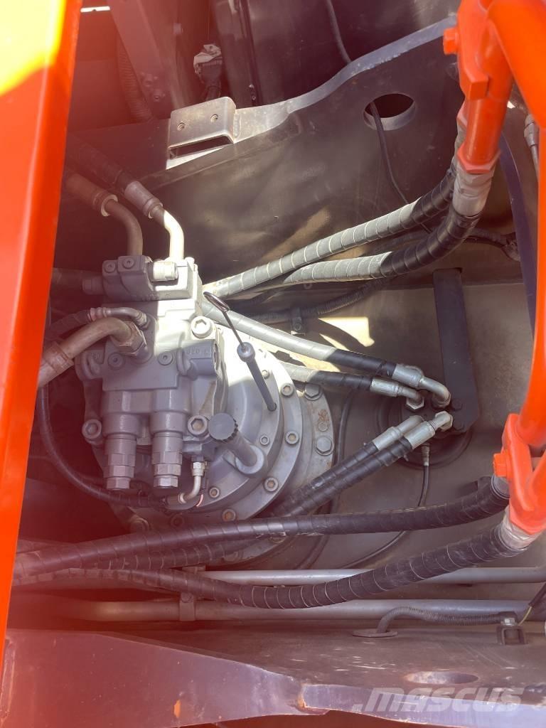Hitachi ZX 240 大型油圧ショベル12t以上（パワーショベル・ユンボ）