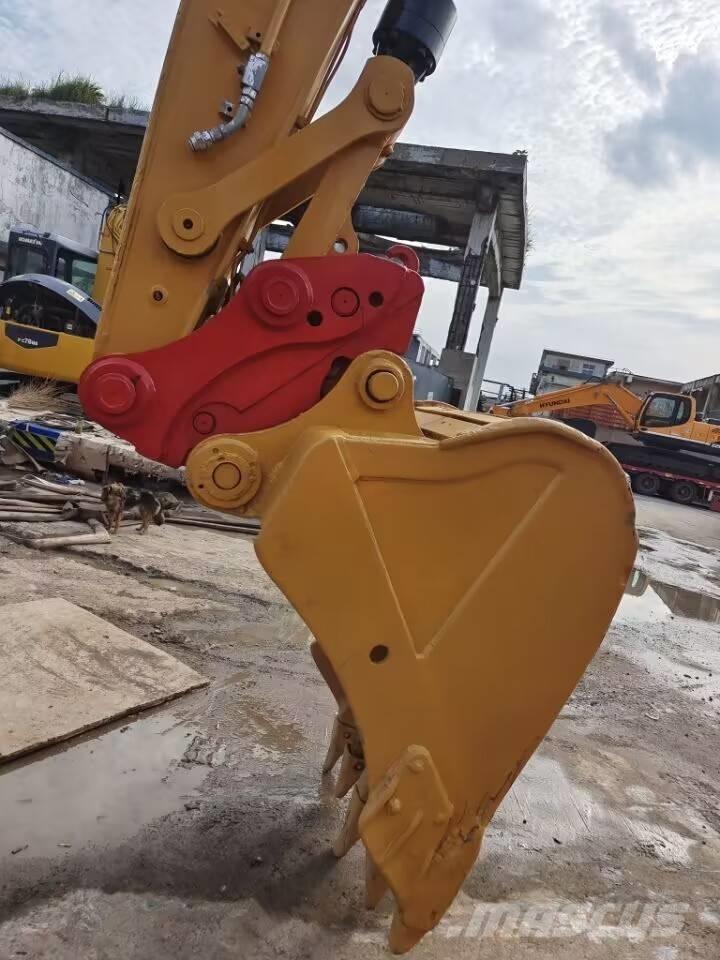 CAT 315 D 大型油圧ショベル12t以上（パワーショベル・ユンボ）