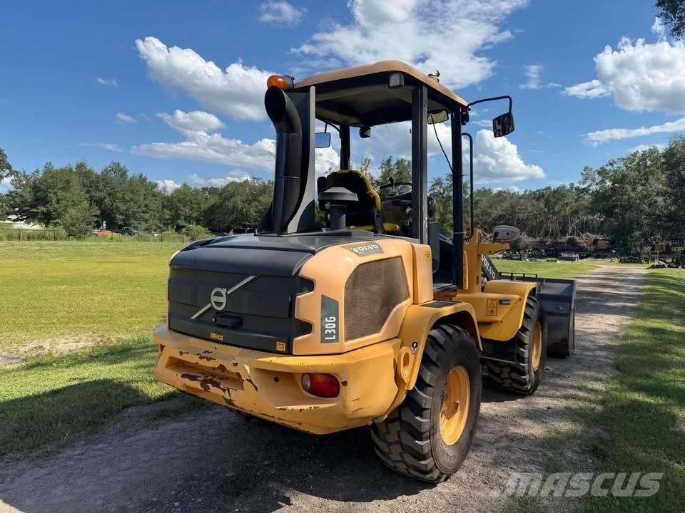 Volvo L 30 G ホイールローダー・タイヤショベル