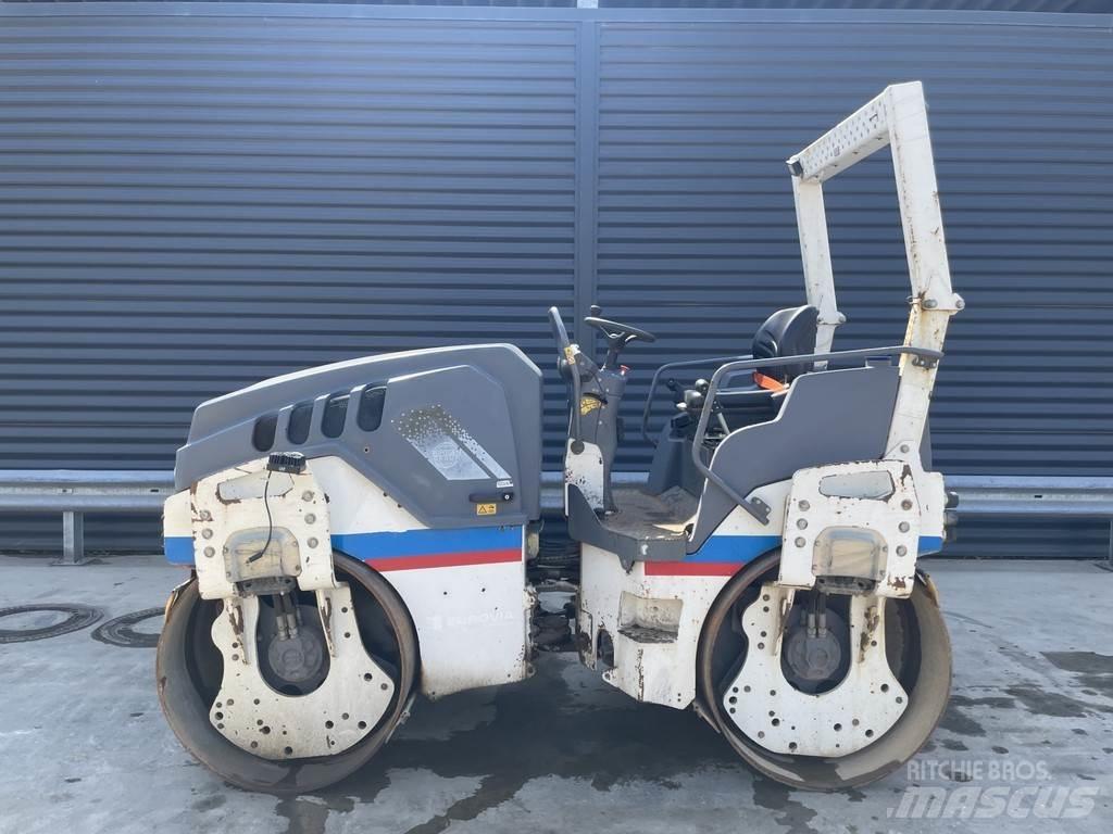 Hamm HD 13 VV タンデムローラ