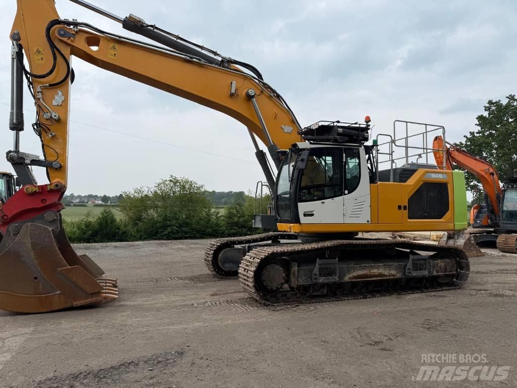 Liebherr R 945 S-HD 大型油圧ショベル12t以上（パワーショベル・ユンボ）