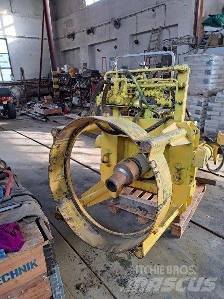  Perforator PBA100G 水平掘削リグ