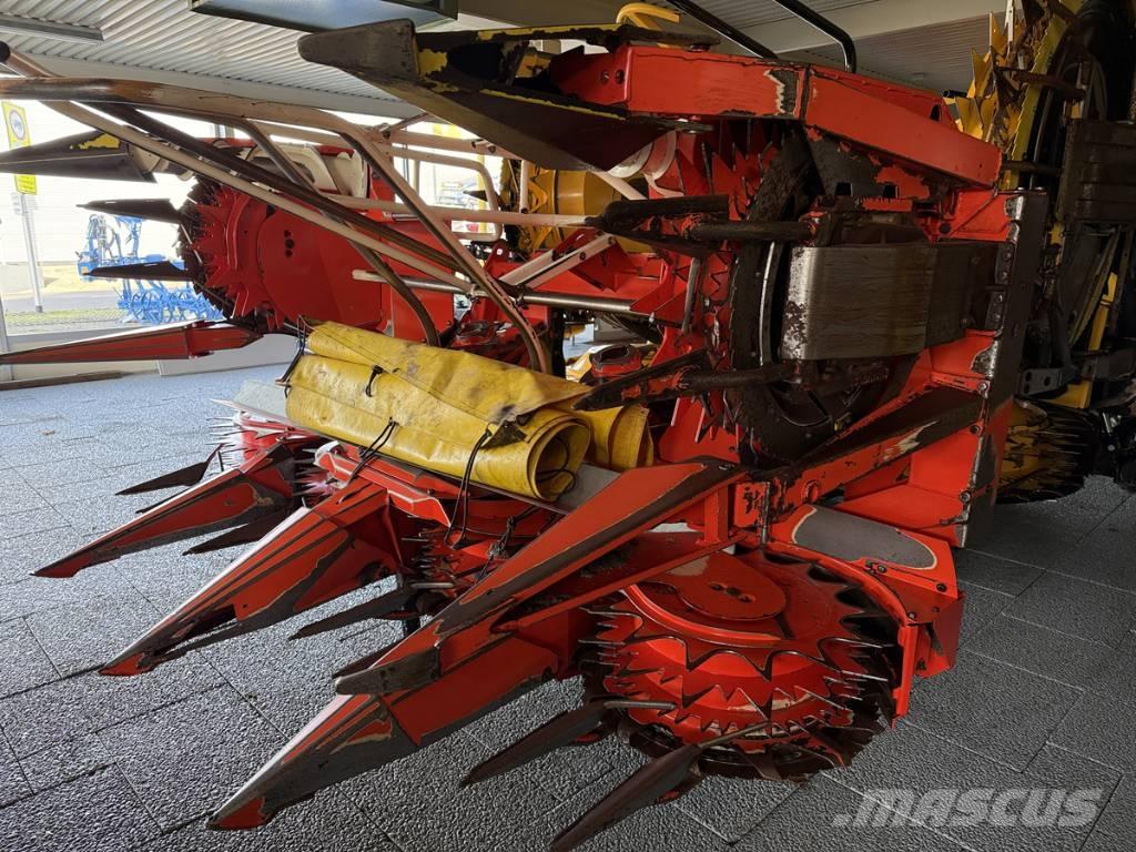 Kemper 345. Champion 自走式フォレージハーベスター