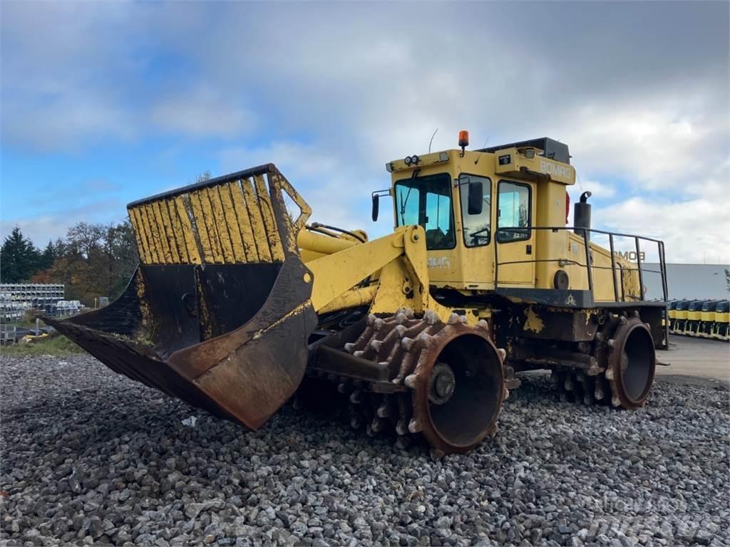 Bomag DE BC 772 RS 廃棄物コンパクター