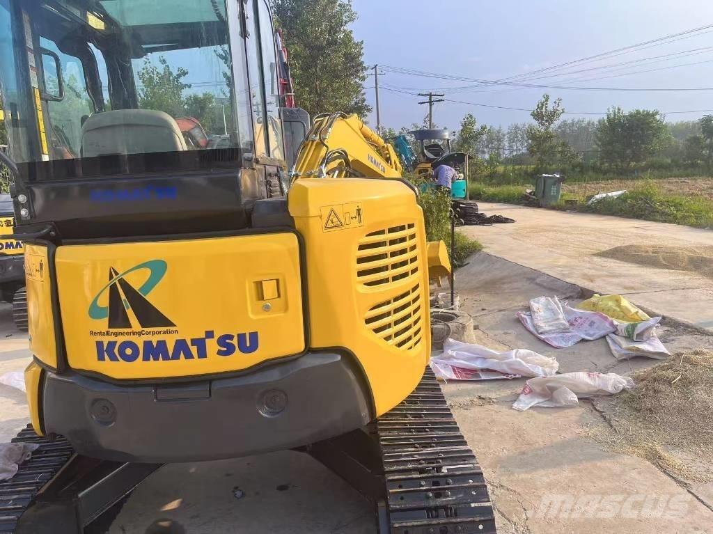 Komatsu PC 40 MR ミニ油圧ショベル 7t以下（ミニユンボ・ミニディガー）