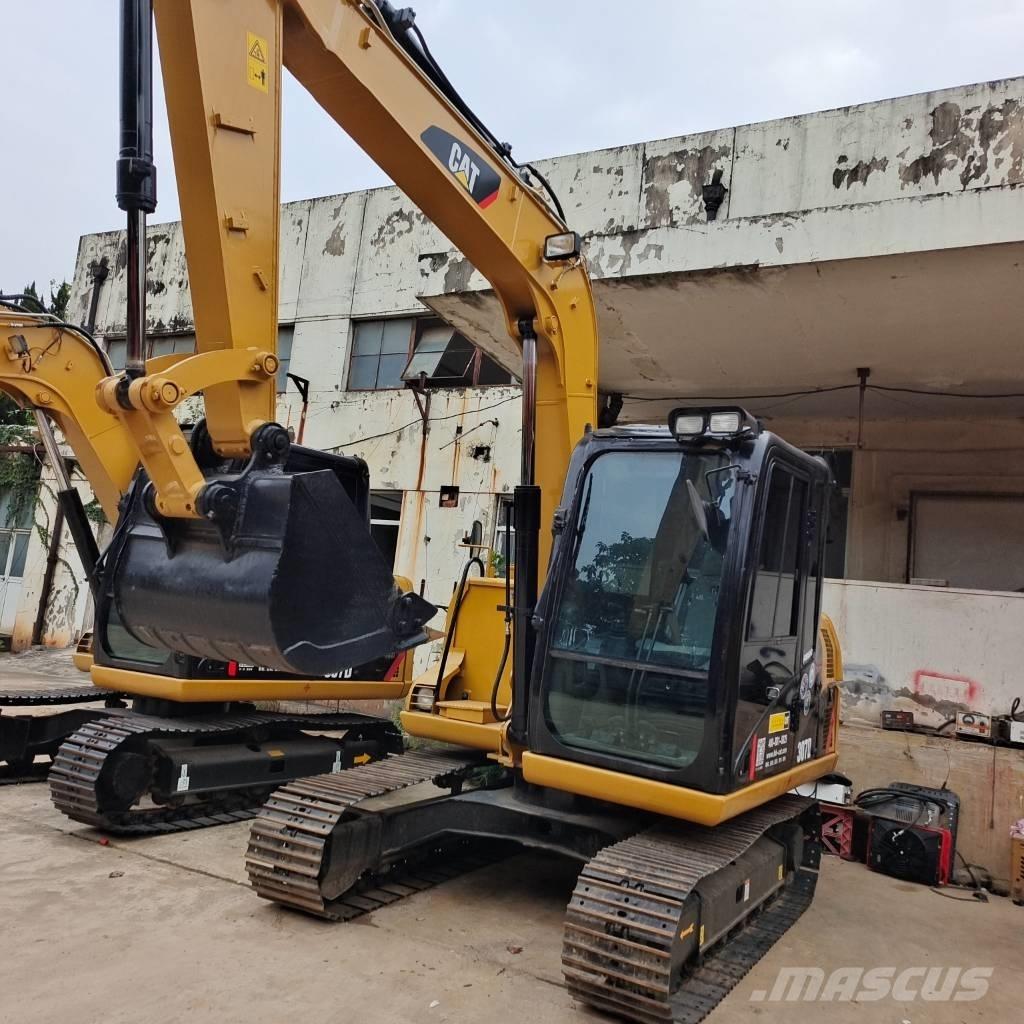 CAT 307 D 大型油圧ショベル12t以上（パワーショベル・ユンボ）