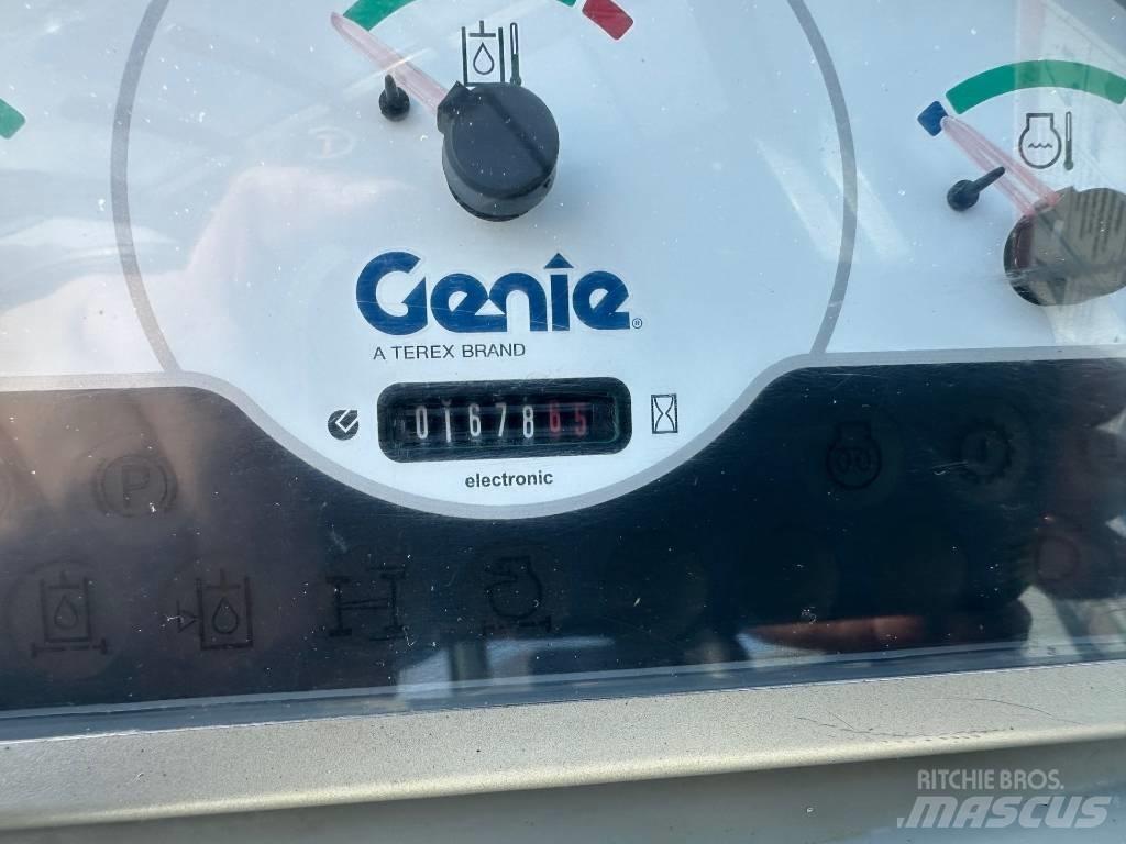 Genie GTH 5519 テレスコーピックハンドラー