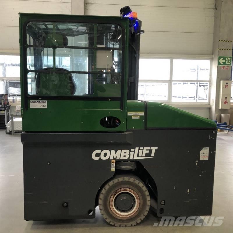 Combilift C 4000 ET 全方向リーチ型フォークリフト