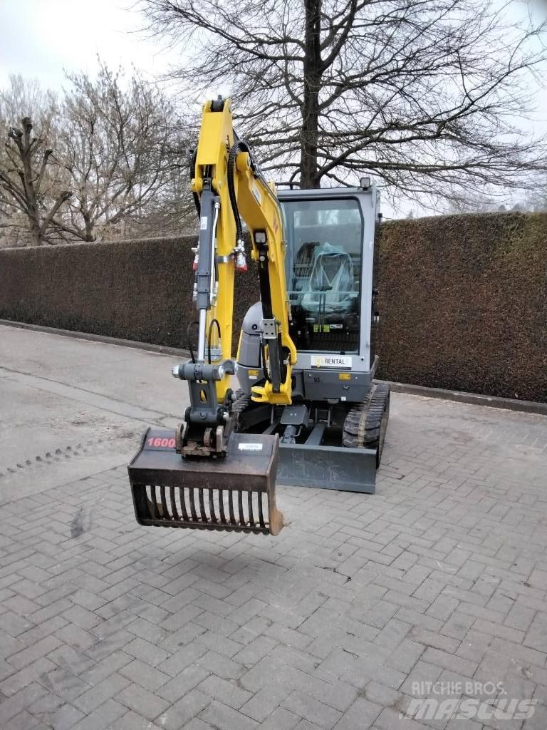 Wacker Neuson EZ 26 ミニ油圧ショベル 7t以下（ミニユンボ・ミニディガー）