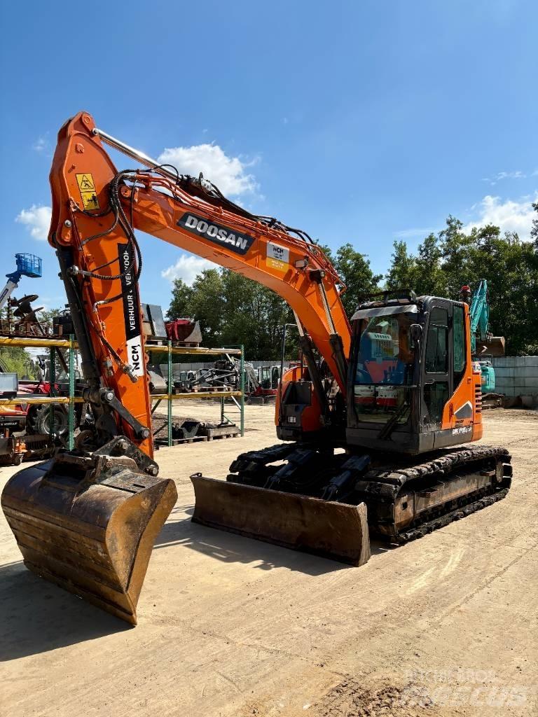 Doosan DX 140 LCR 大型油圧ショベル12t以上（パワーショベル・ユンボ）