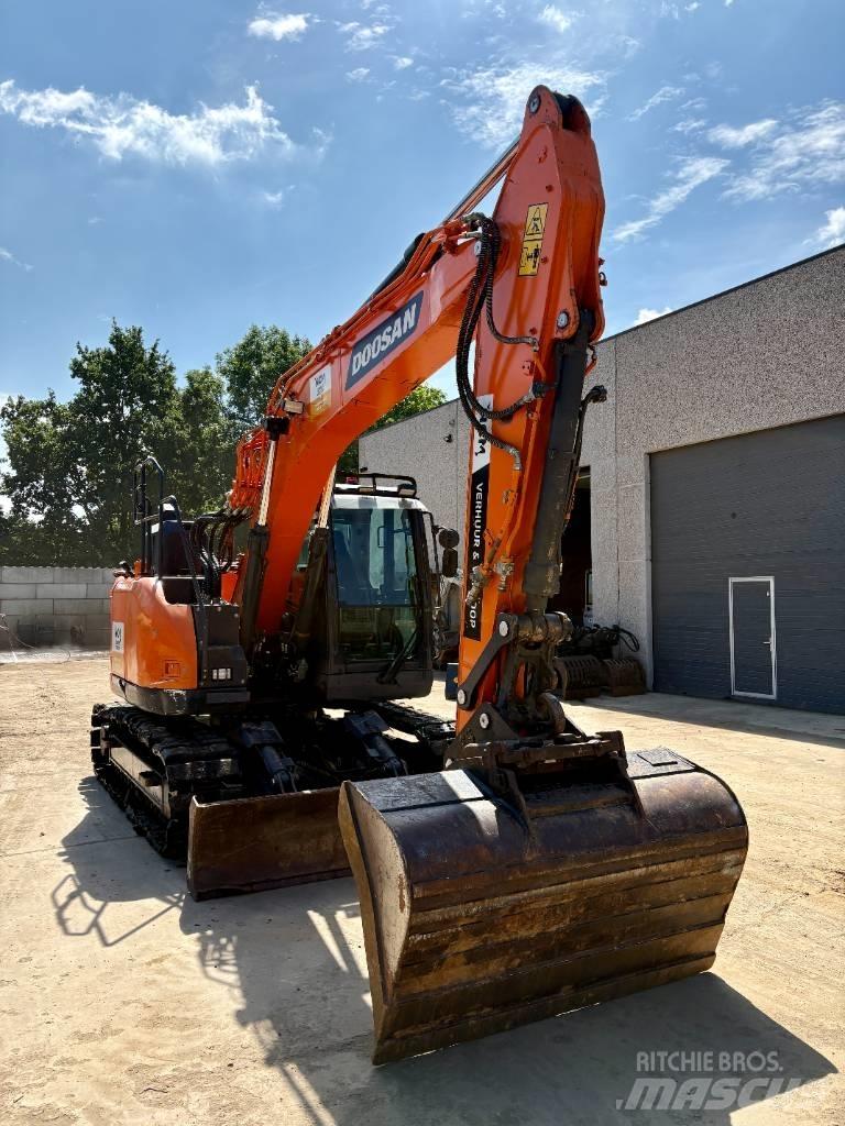 Doosan DX 140 LCR 大型油圧ショベル12t以上（パワーショベル・ユンボ）