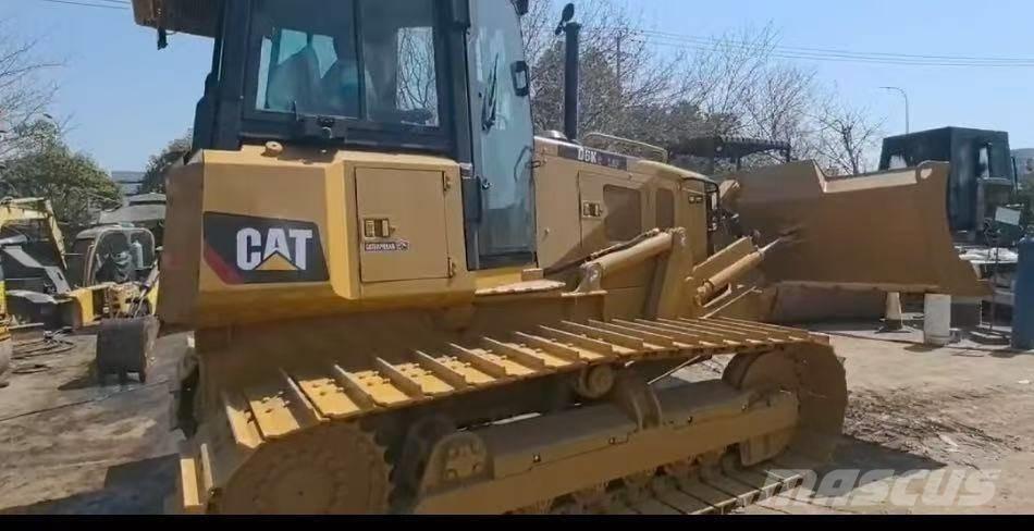 CAT D 6 K XLP ブルドーザー