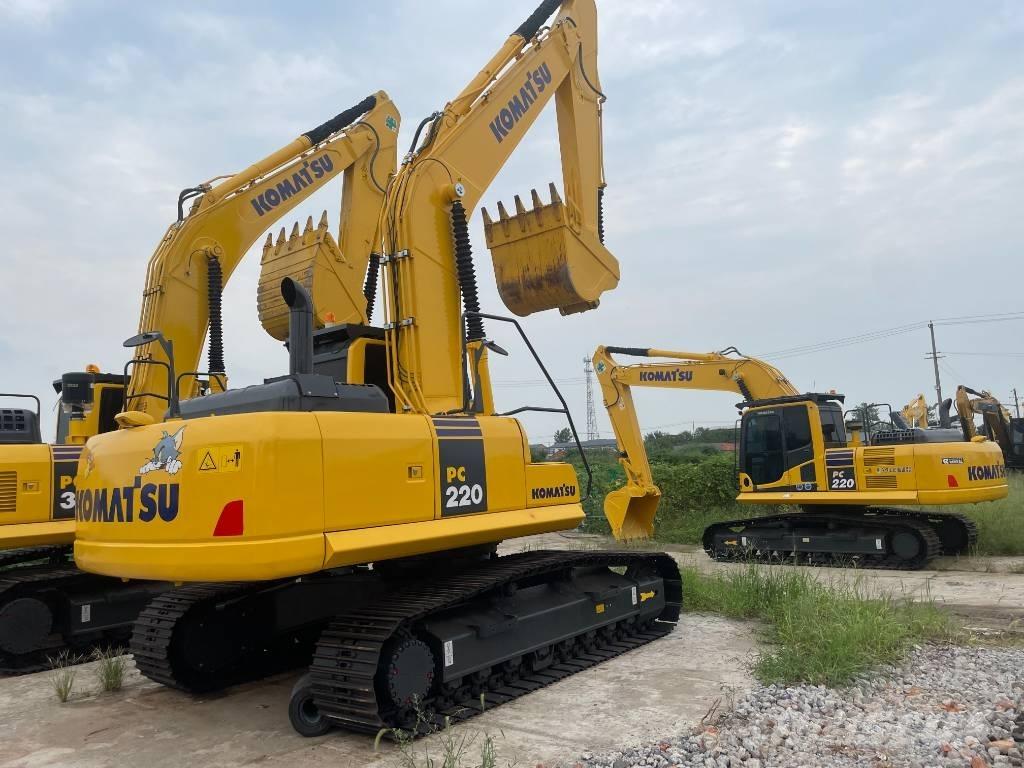 Komatsu PC 220 大型油圧ショベル12t以上（パワーショベル・ユンボ）