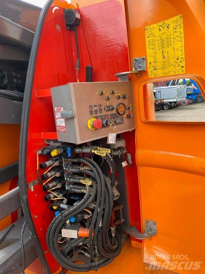 Manitou 120 AET JC ブームリフト　屈伸型