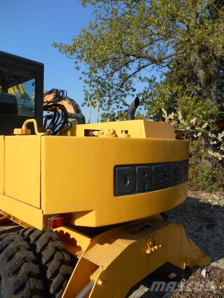 Furukawa 625E ホイール式油圧ショベル（パワーショベル・ユンボ・バックホー）