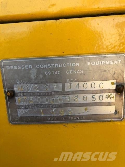 Furukawa 625E ホイール式油圧ショベル（パワーショベル・ユンボ・バックホー）