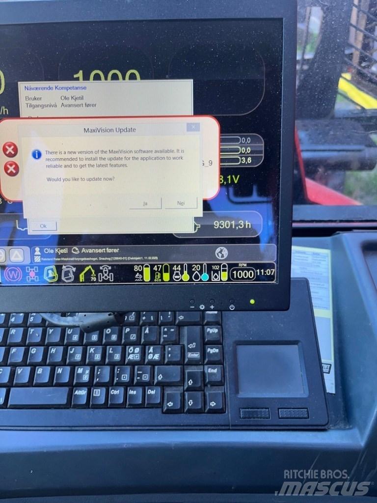 Komatsu 855.1 フォワーダー