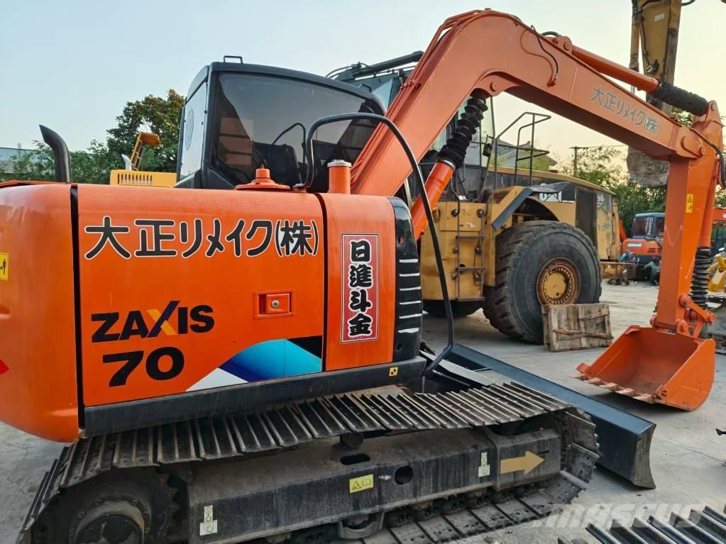 Hitachi ZX 70 中型油圧ショベル 7ｔ-12ｔ（ユンボ・パワーショベル・バックホー）