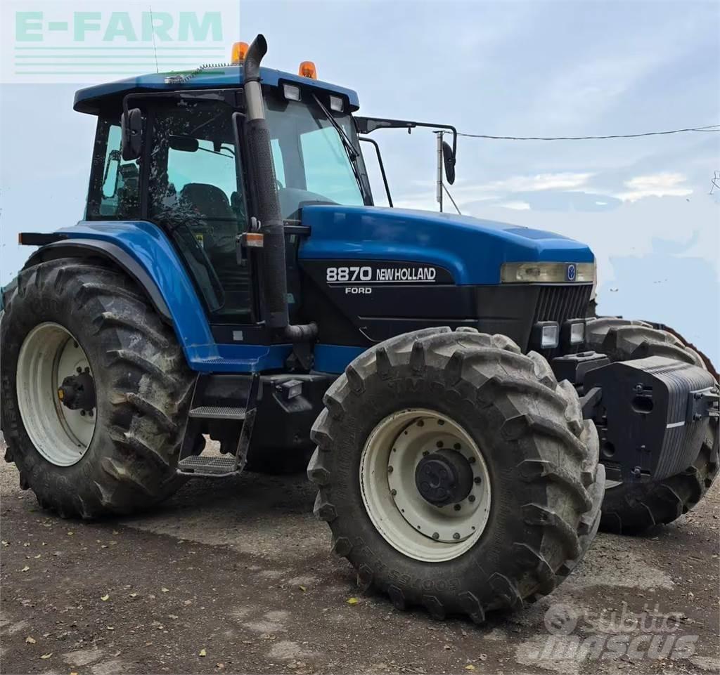 New Holland 8870 トラクター