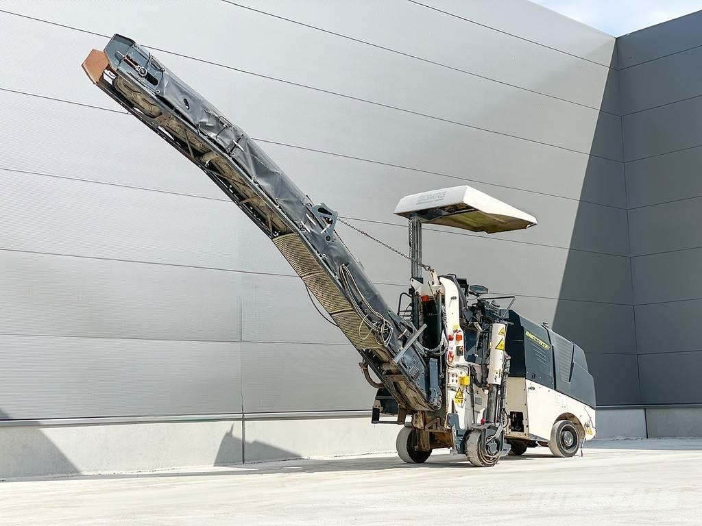 Bomag BM 500/15-2 アスファルトコールドミリングマシーン