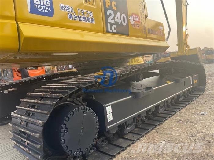 Komatsu PC 240 -8 大型油圧ショベル12t以上（パワーショベル・ユンボ）