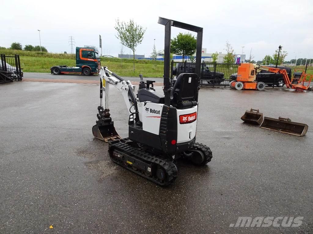 Bobcat E10Z ミニ油圧ショベル 7t以下（ミニユンボ・ミニディガー）