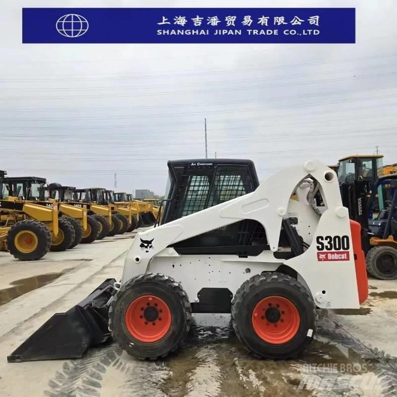Bobcat s 300 スキッドステアローダー