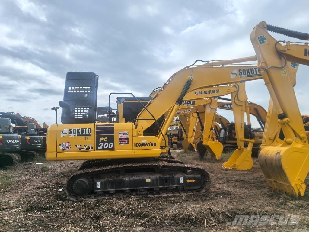 Komatsu PC 200-8 中型油圧ショベル 7ｔ-12ｔ（ユンボ・パワーショベル・バックホー）