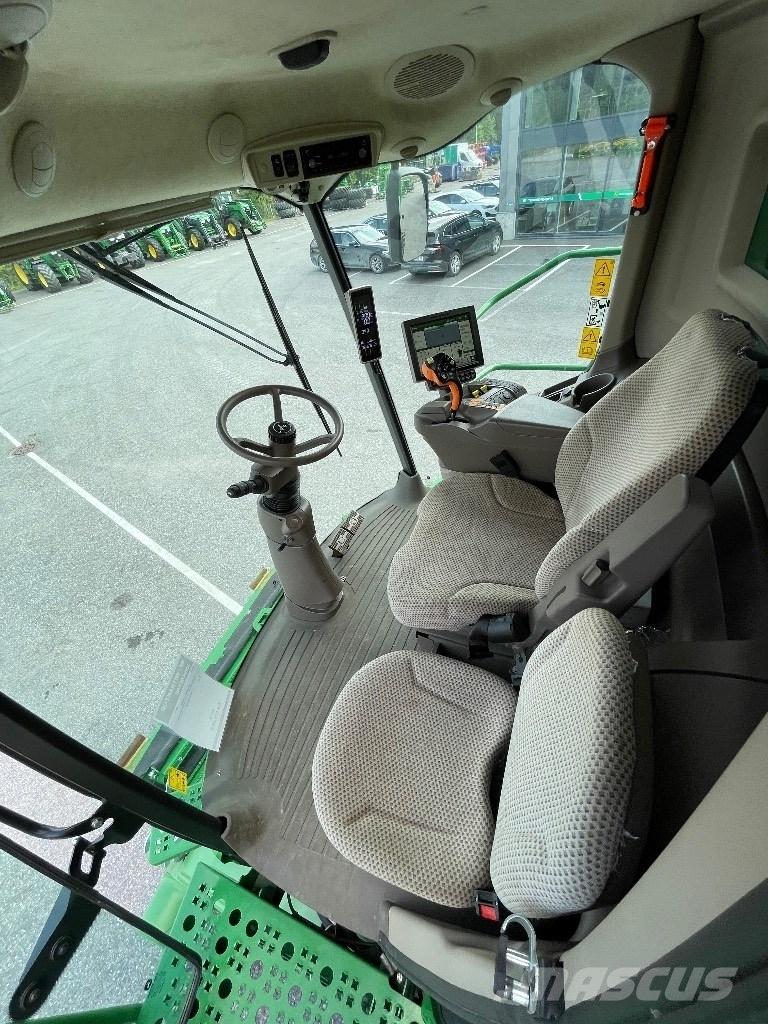 John Deere T670 i コンバイン