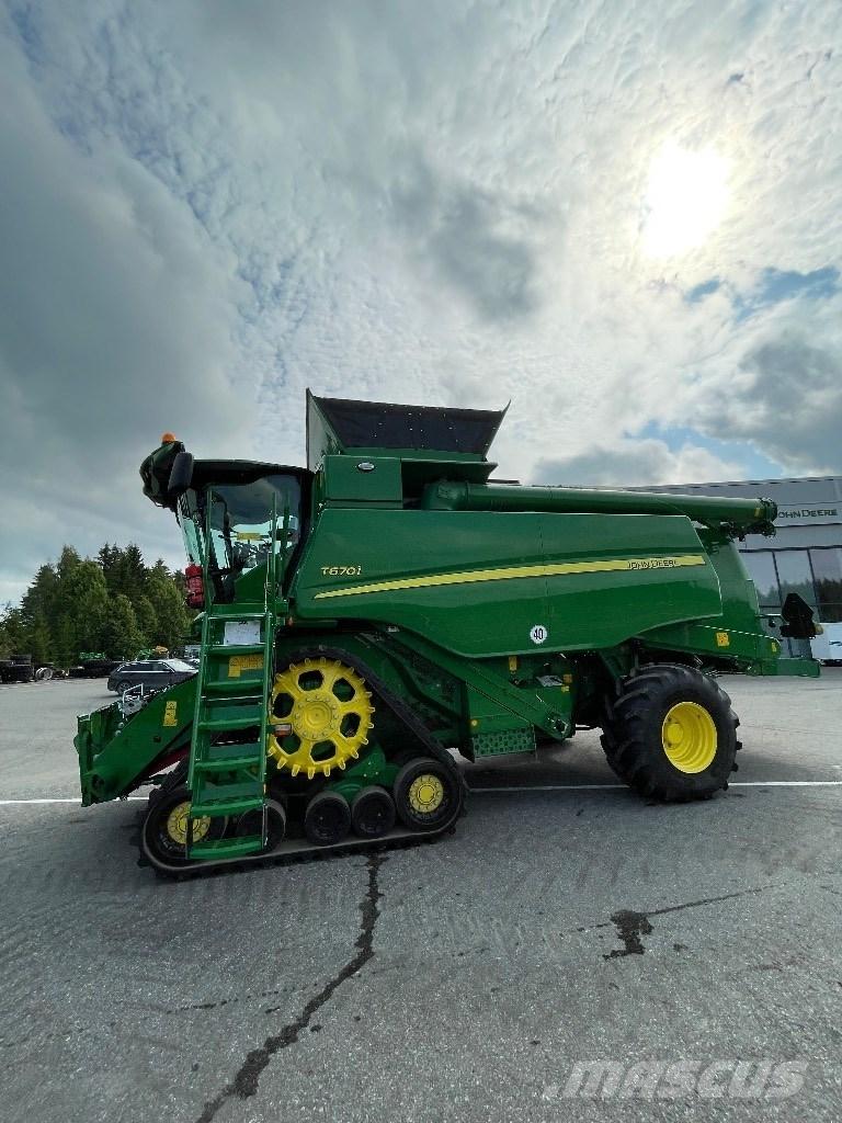 John Deere T670 i コンバイン