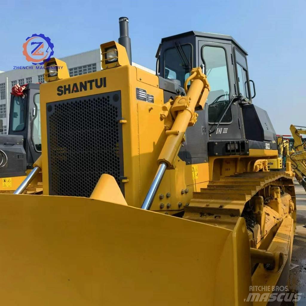 Shantui SD 22 ブルドーザー