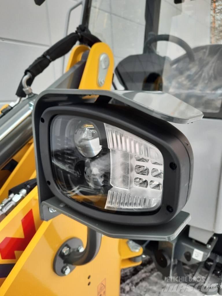 Wacker Neuson WL 28 ホイールローダー・タイヤショベル