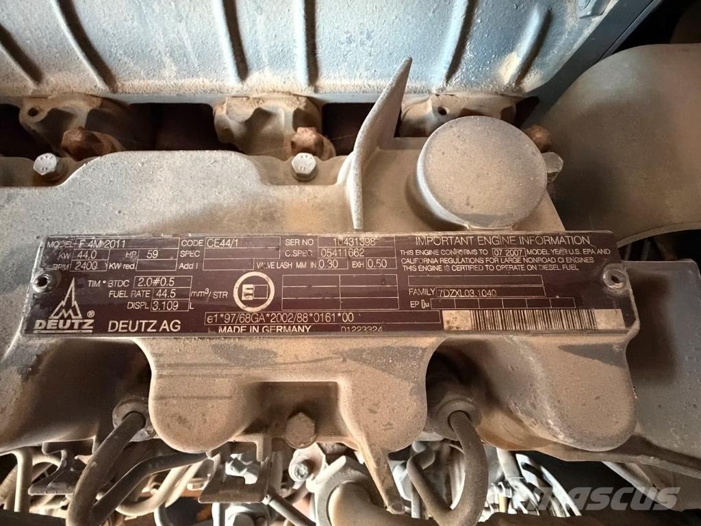 Terex TL 80 ホイールローダー・タイヤショベル