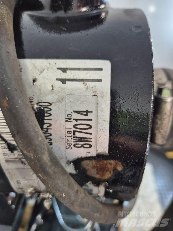 Kubota V1505-EU3 エンジン