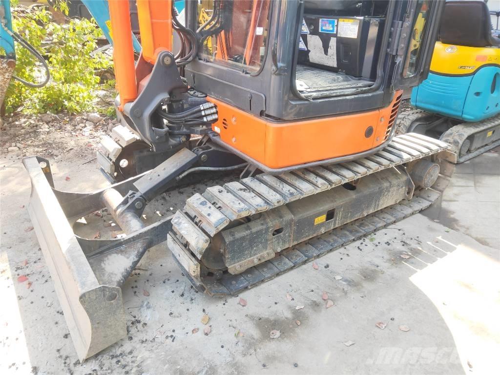 Hitachi ZX 30 U ミニ油圧ショベル 7t以下（ミニユンボ・ミニディガー）