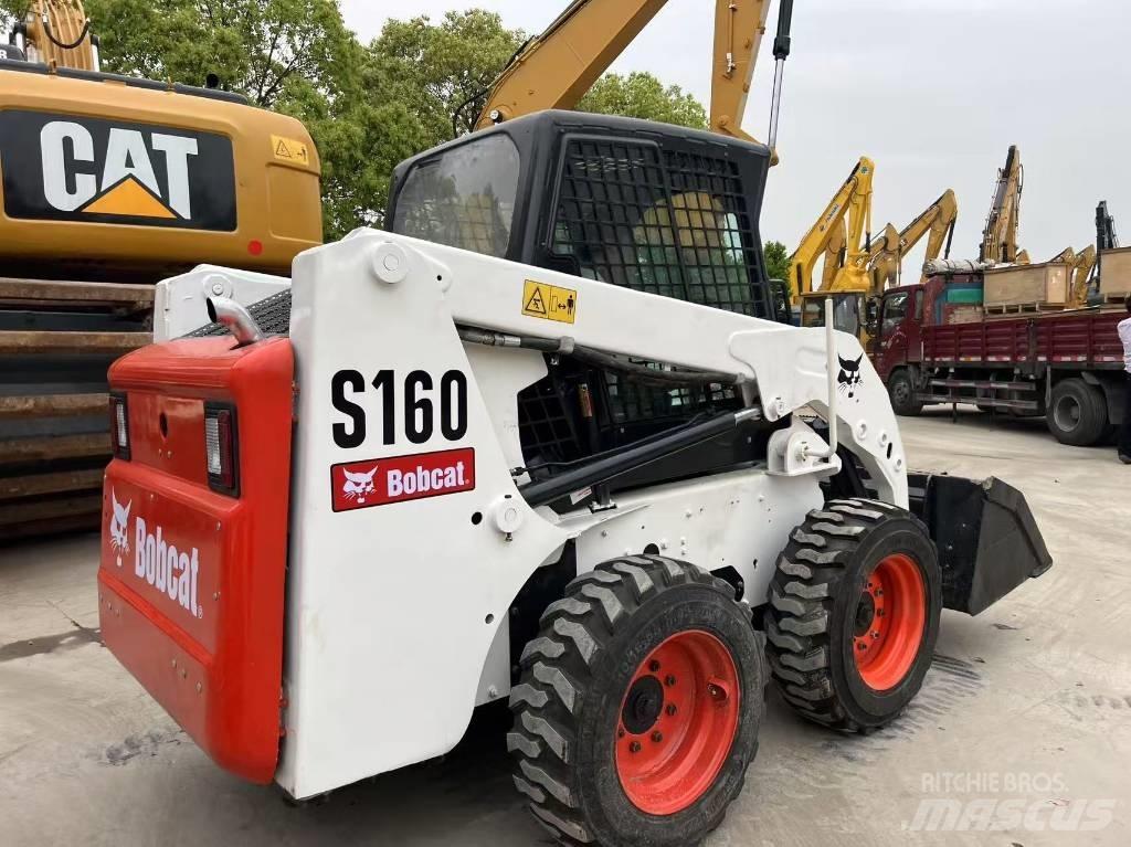 Bobcat S 160 スキッドステアローダー